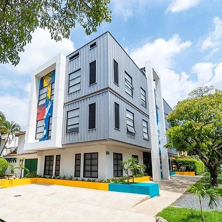 Ayenda Living Box Otel Cali Dış mekan fotoğraf